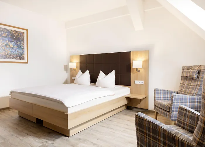 Lerner Hotel 2*